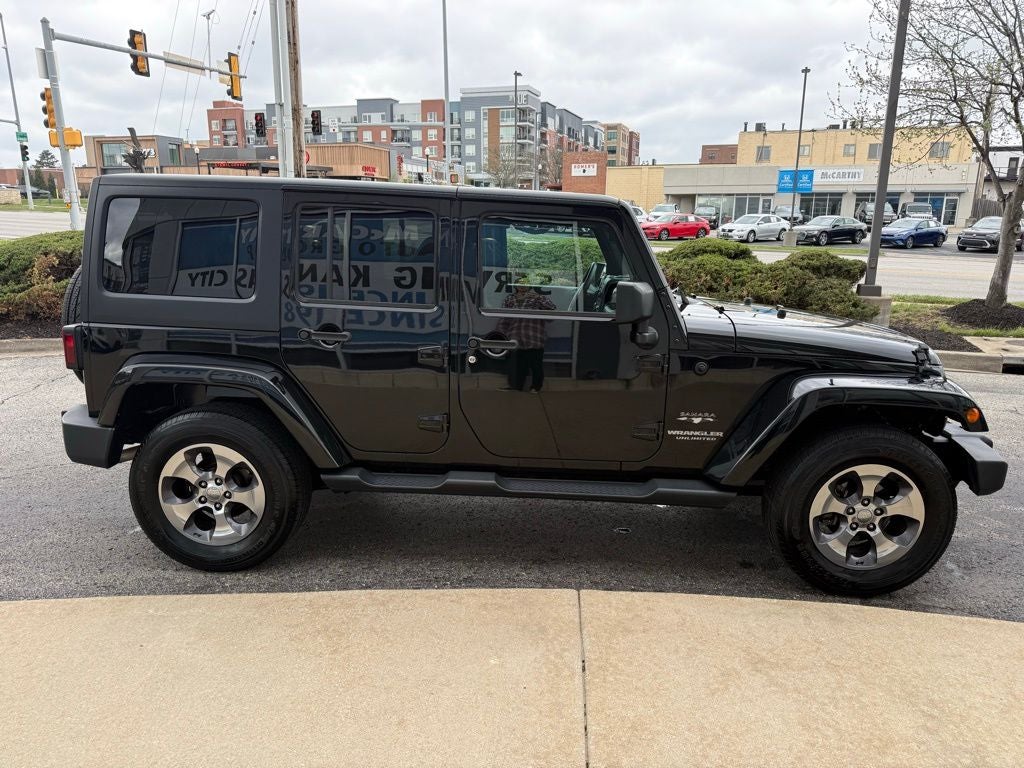 2016 Jeep Wrangler Unlimited Sahara