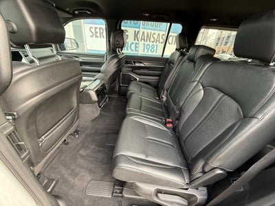 2023 Jeep Wagoneer Series III