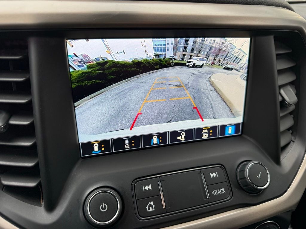 2021 GMC Acadia Denali