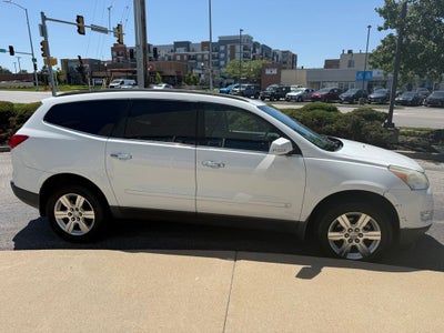 2010 Chevrolet Traverse LT 1LT