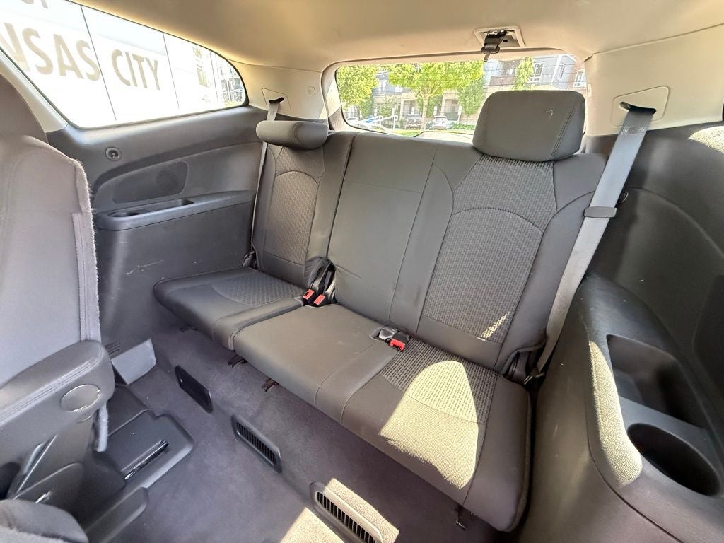 2010 Chevrolet Traverse LT 1LT