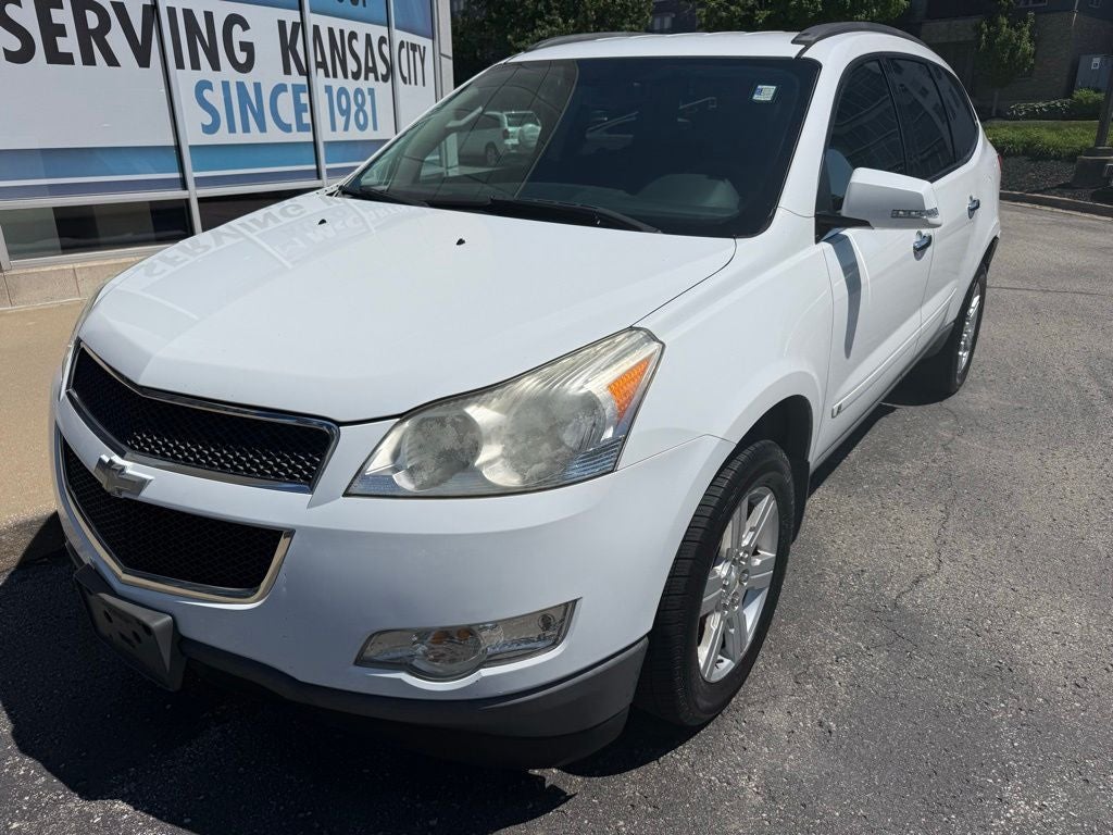 2010 Chevrolet Traverse LT 1LT