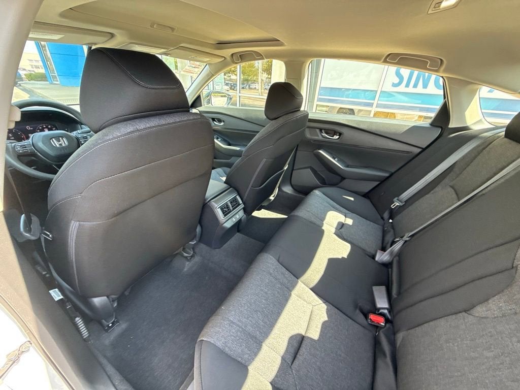 2025 Honda Accord 1.5T SE