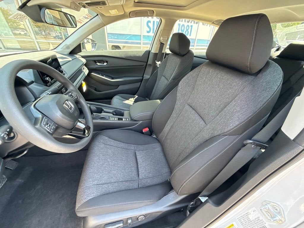 2025 Honda Accord 1.5T SE