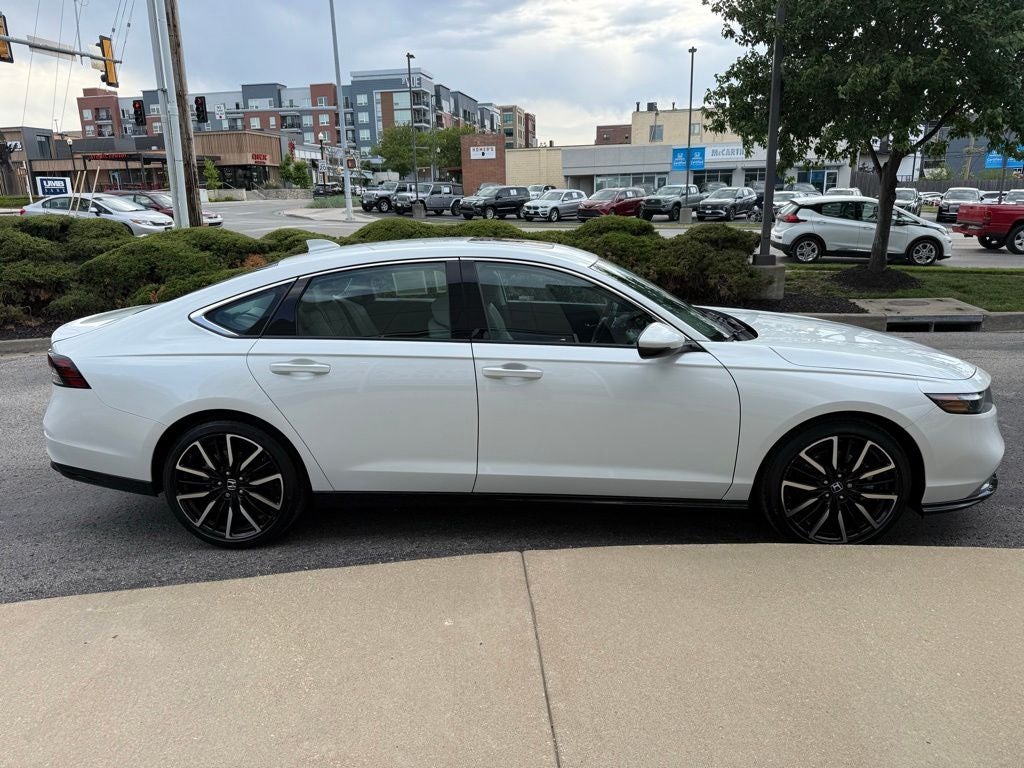 2023 Honda Accord Hybrid Touring