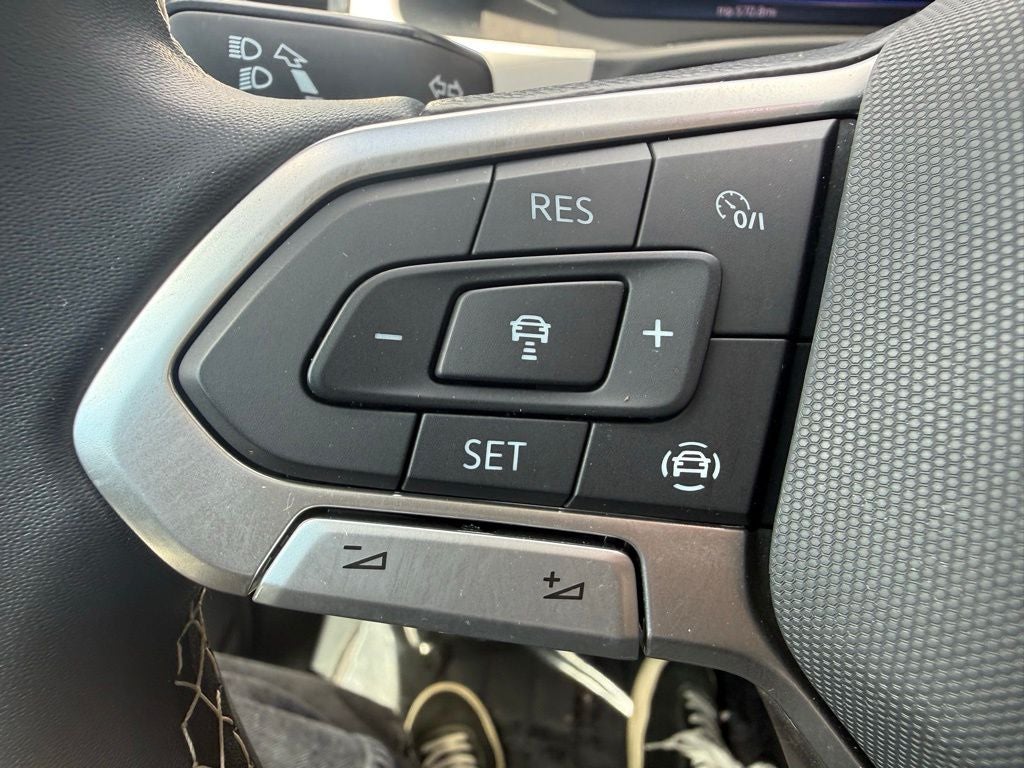 2023 Volkswagen Atlas 2.0T SE w/Technology