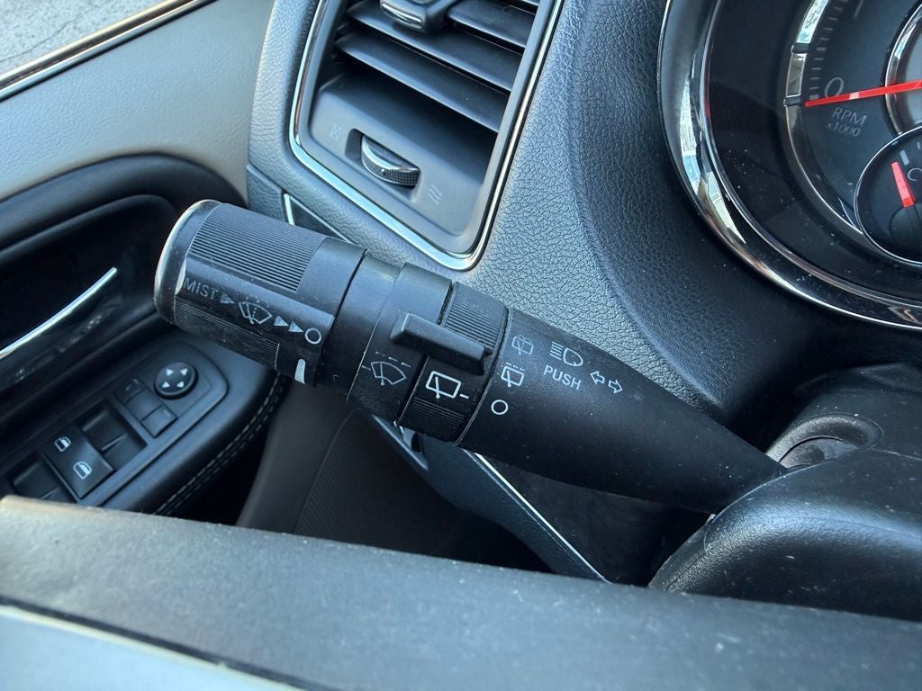 2016 Chrysler Town & Country Touring