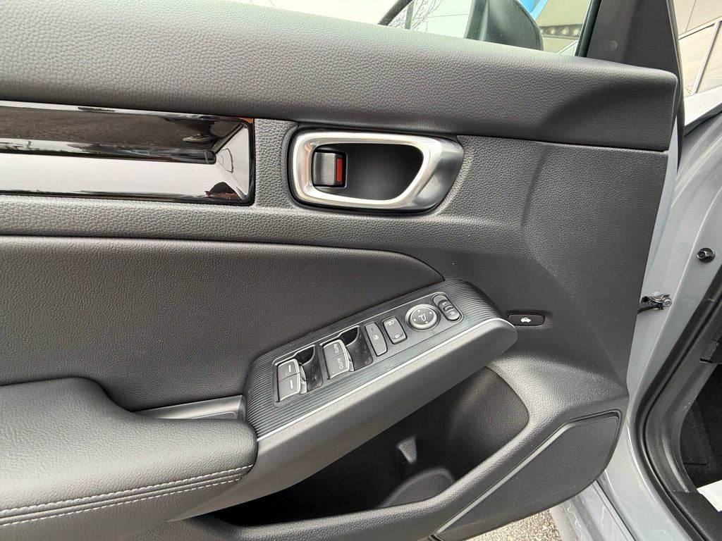 2026 Honda Civic Sedan 2WD Sport Touring Hybrid