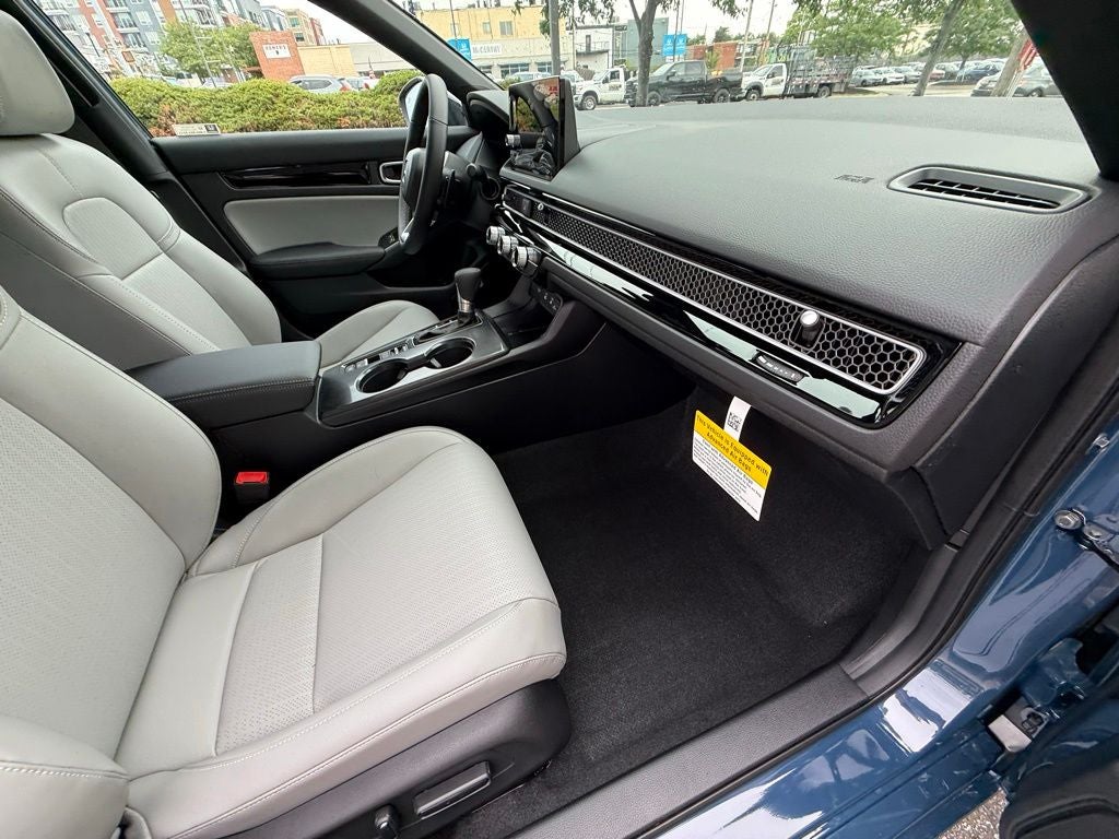 2026 Honda Civic Hybrid 2WD Sport Touring Hybrid