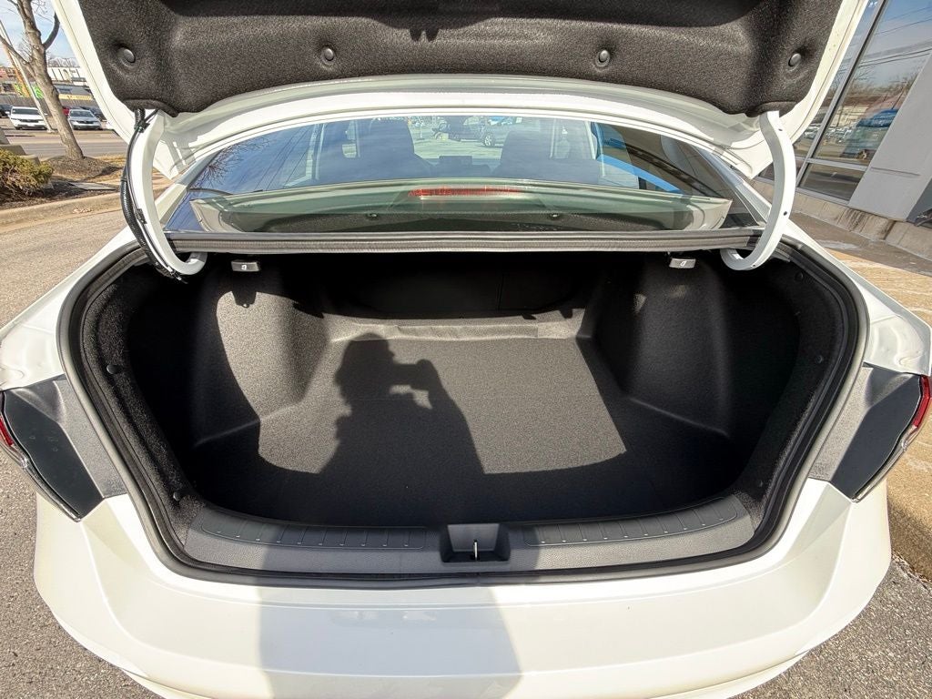 2026 Honda Civic Sedan 2WD Sport Hybrid