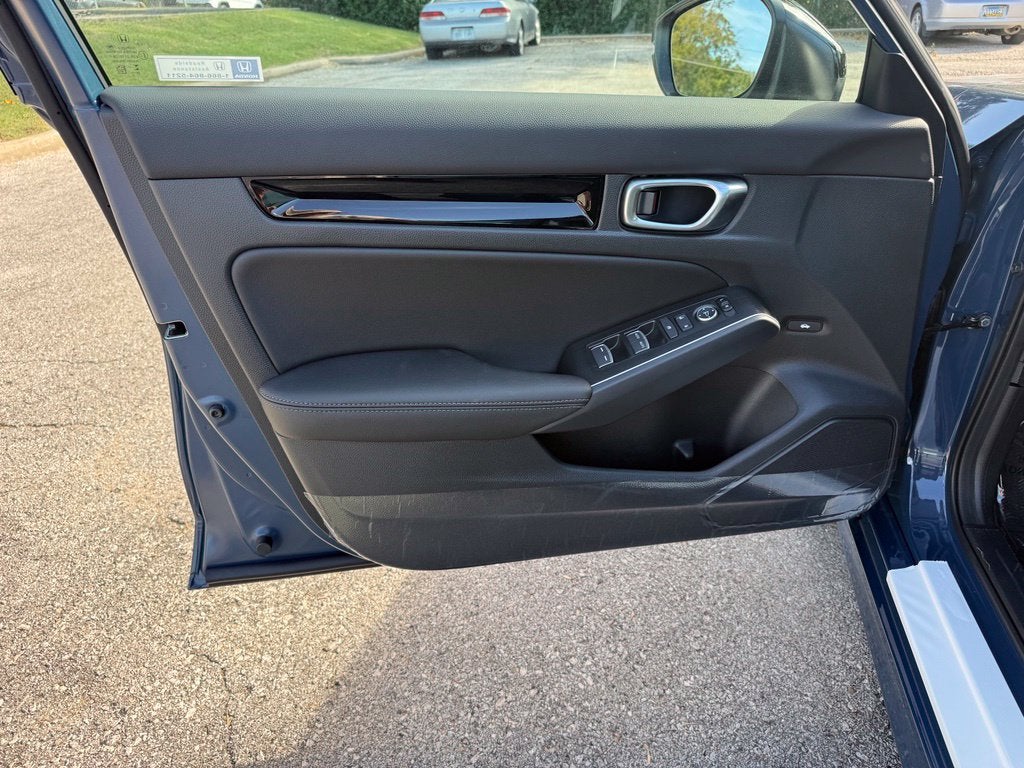 2026 Honda Civic Hybrid 2WD Sport Touring Hybrid