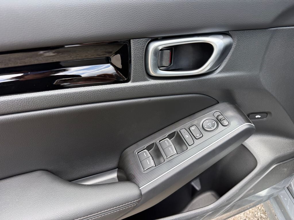 2026 Honda Civic Hybrid 2WD Sport Touring Hybrid