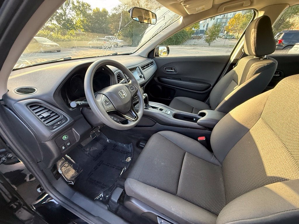 2022 Honda HR-V LX