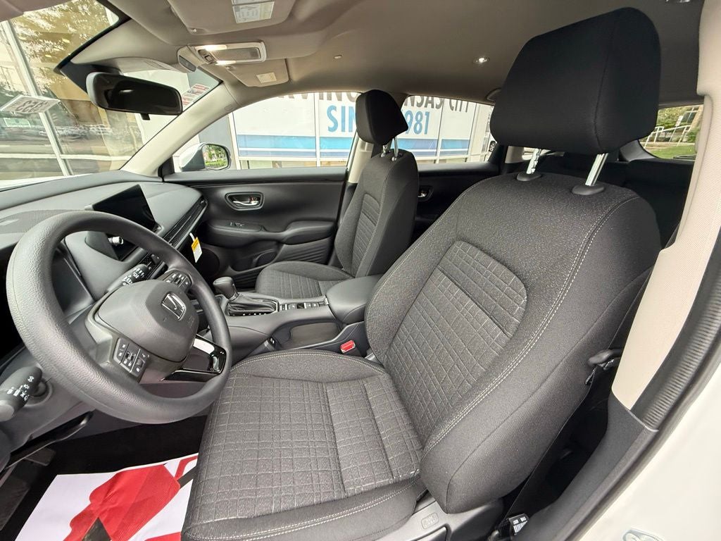 2027 Honda HR-V LX