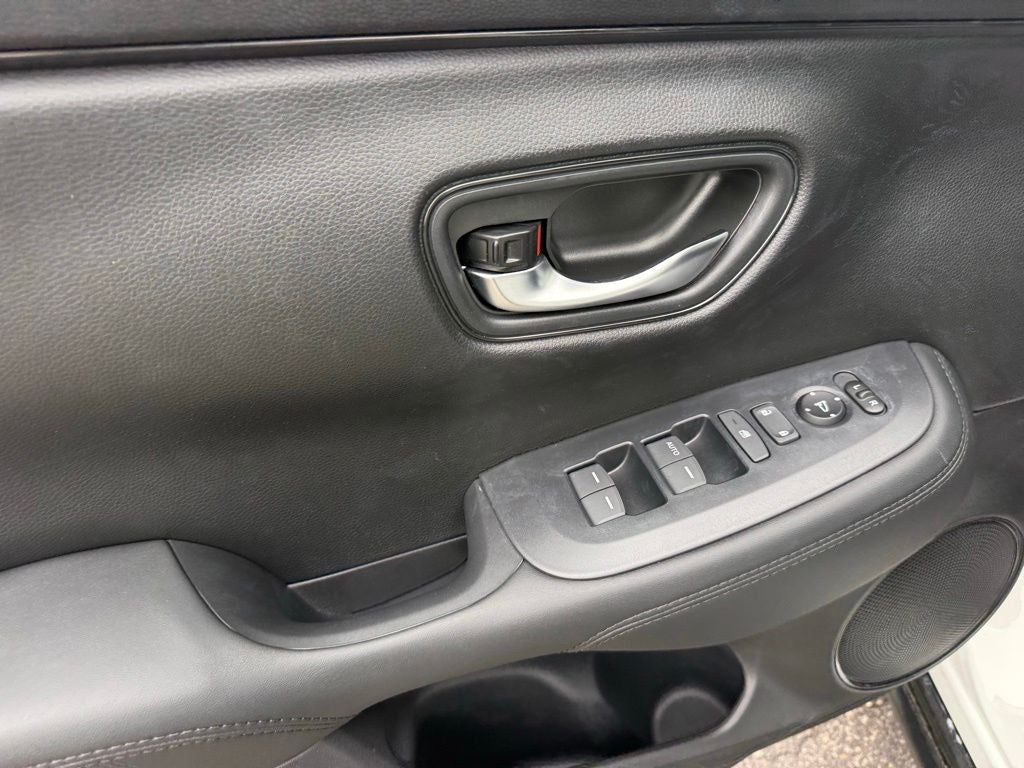 2027 Honda HR-V LX
