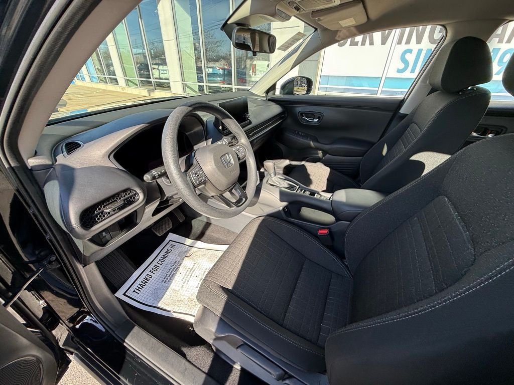 2025 Honda HR-V LX
