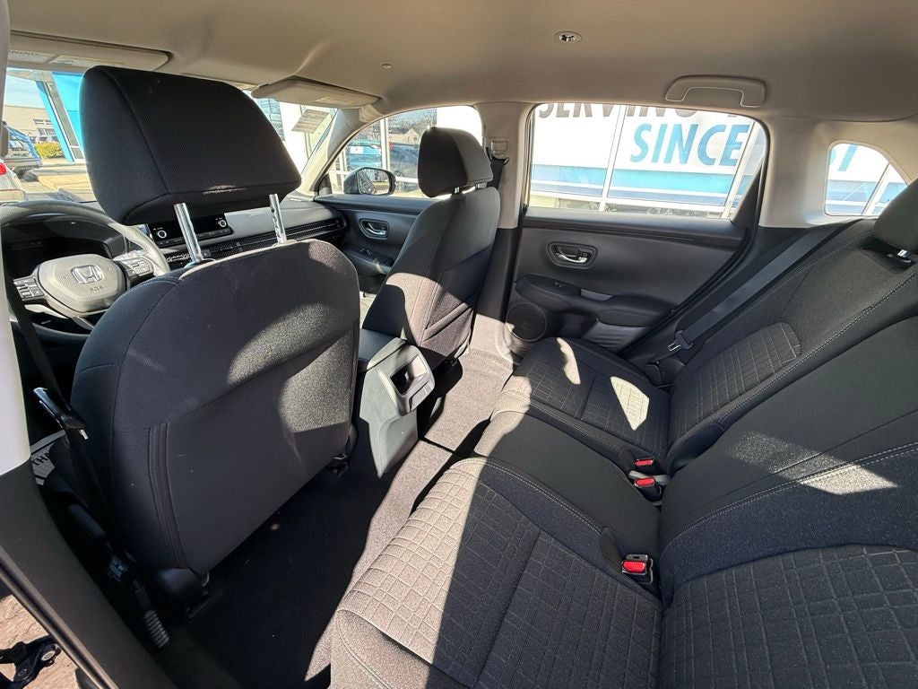 2025 Honda HR-V LX