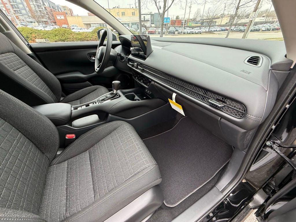 2026 Honda HR-V AWD LX