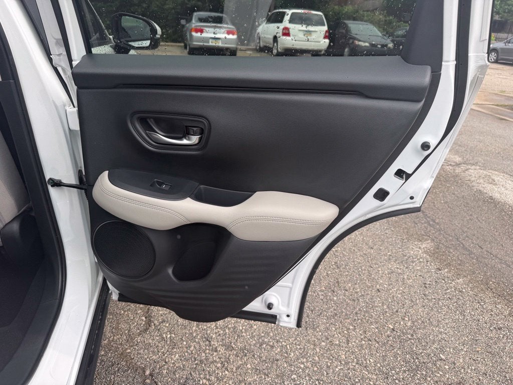 2027 Honda HR-V LX AWD