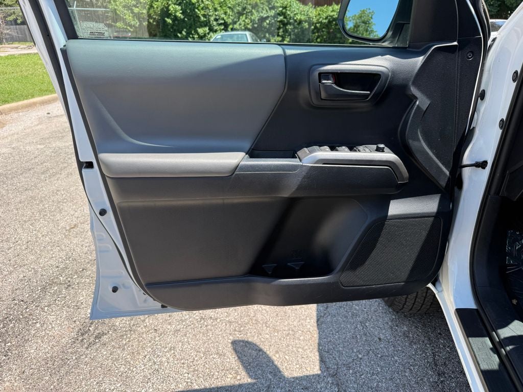 2018 Toyota Tacoma SR5 V6