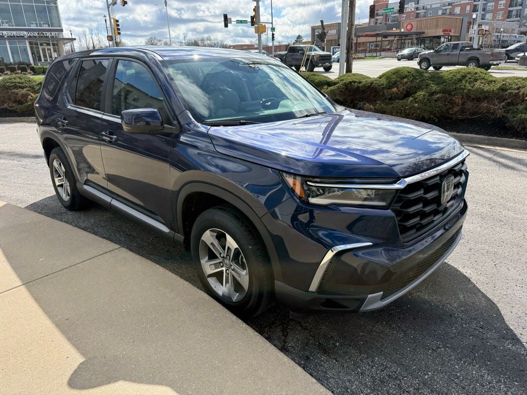 2023 Honda Pilot EX-L 7 Passenger