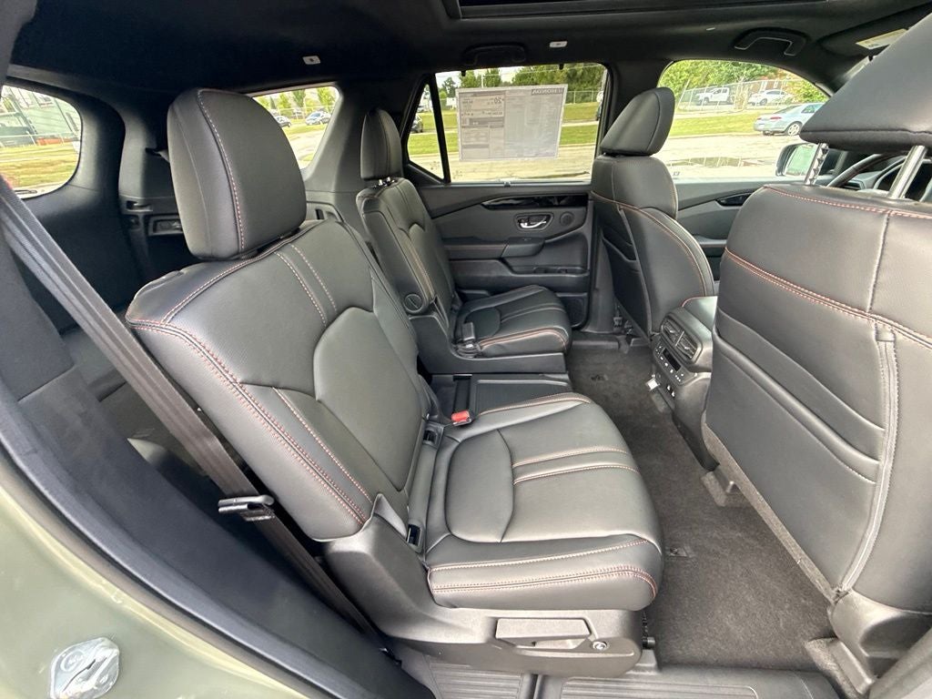2026 Honda Pilot AWD TrailSport