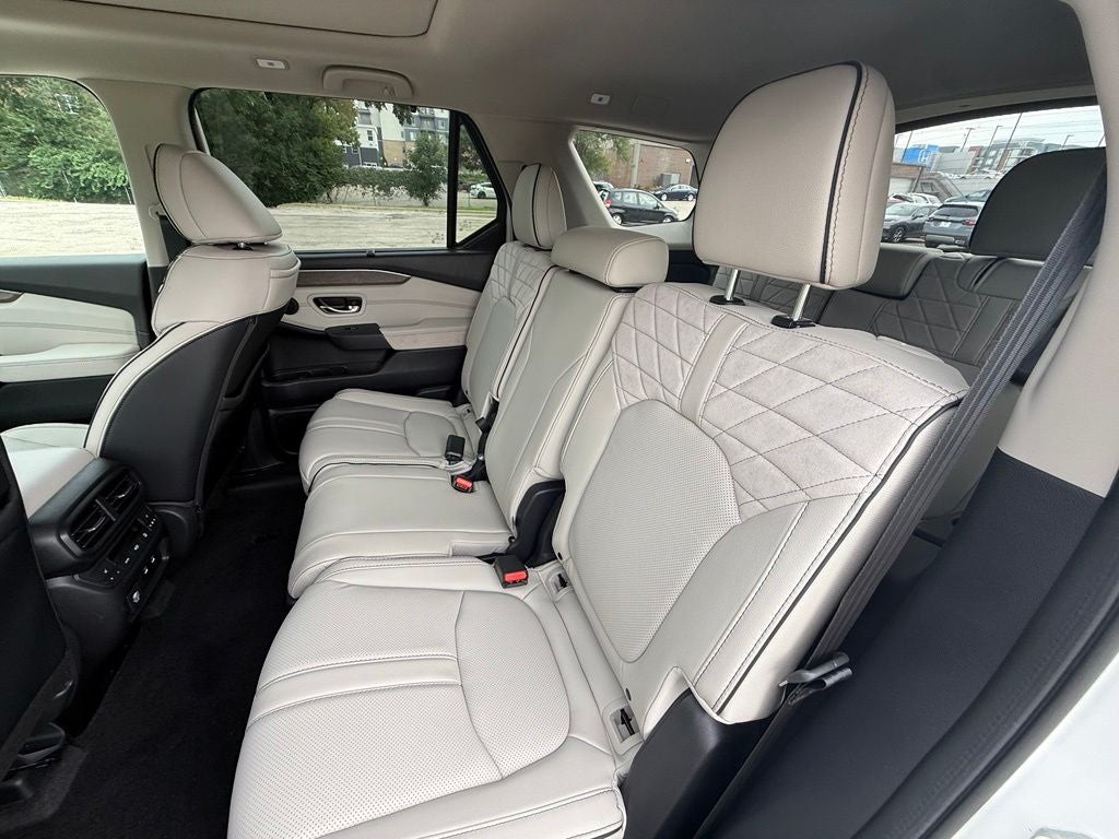 2026 Honda Pilot AWD Elite