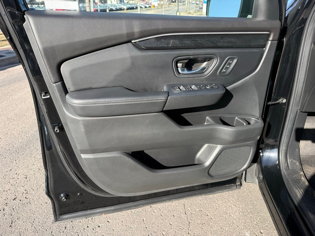 2023 Honda Pilot Elite