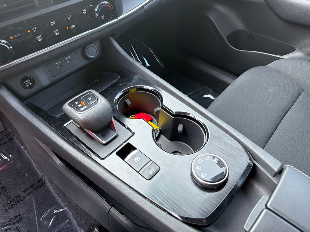 2024 Nissan Rogue S