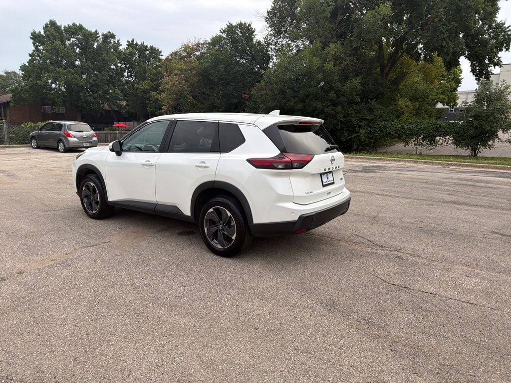 2024 Nissan Rogue SV