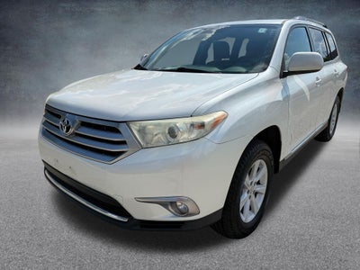 2013 Toyota Highlander SE