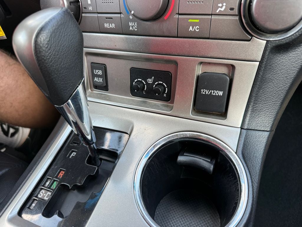 2013 Toyota Highlander SE
