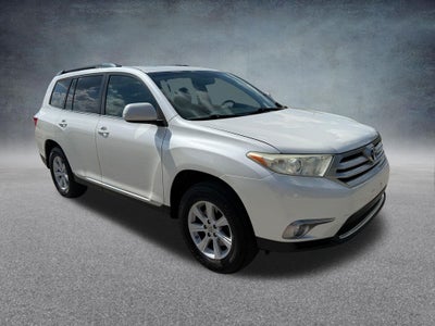 2013 Toyota Highlander SE