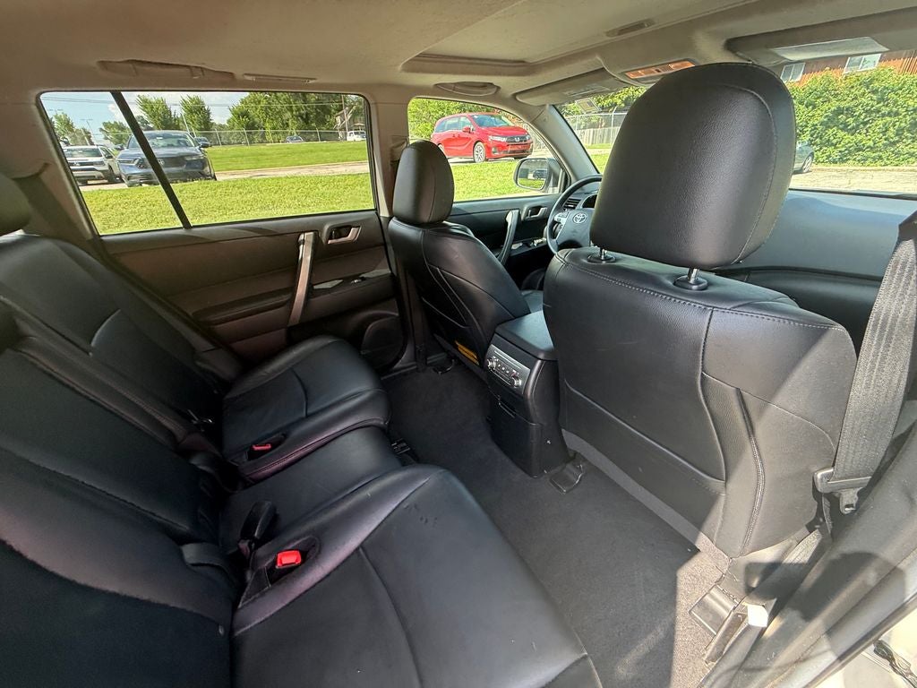 2013 Toyota Highlander SE