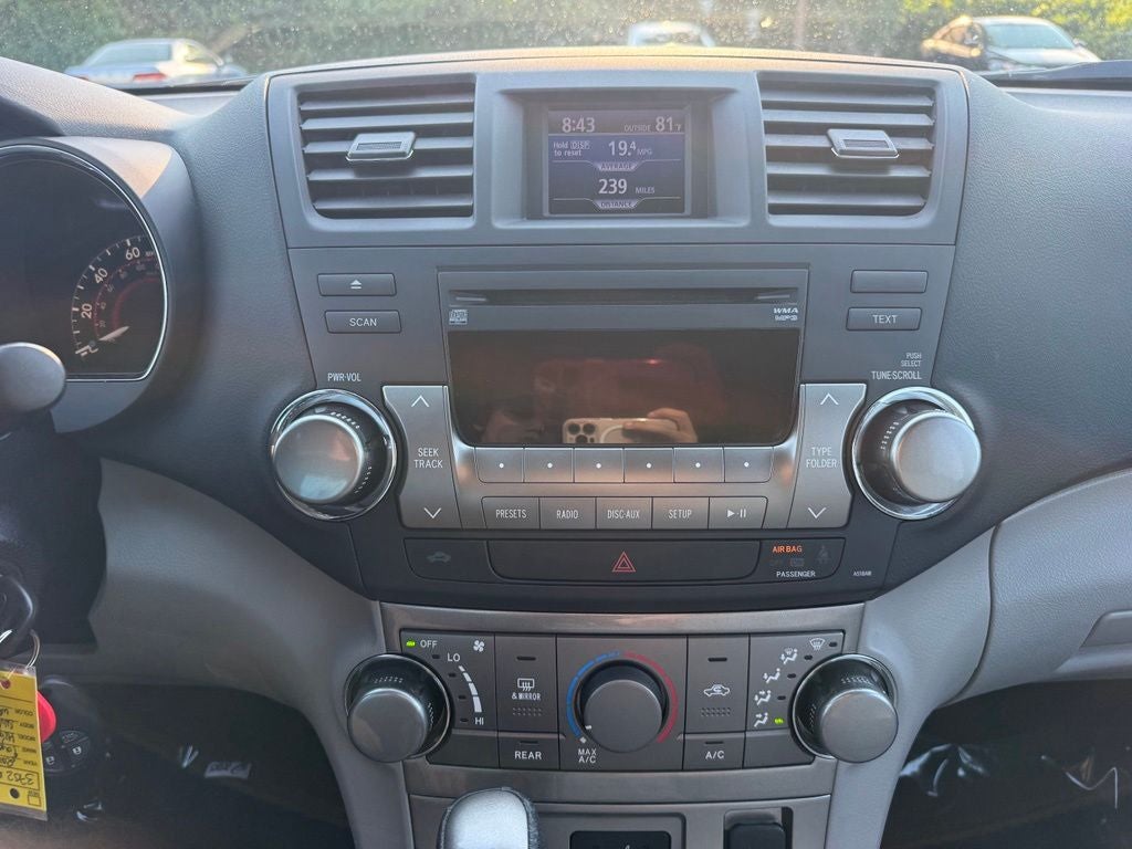 2012 Toyota Highlander SE