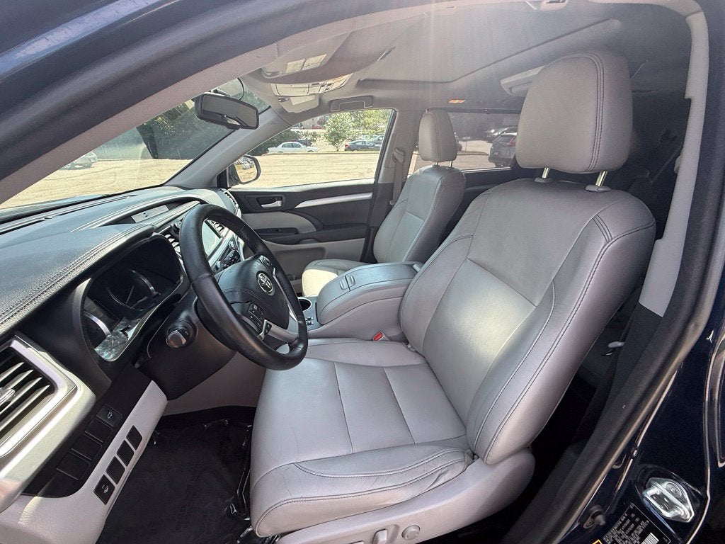 2015 Toyota Highlander XLE V6