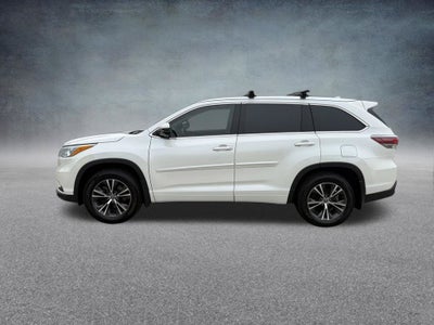 2016 Toyota Highlander XLE V6