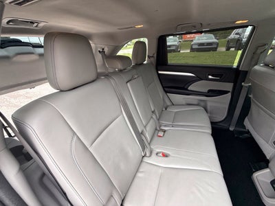 2016 Toyota Highlander XLE V6