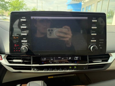 2024 Toyota Sienna XLE 7 Passenger