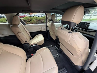 2024 Toyota Sienna XLE 7 Passenger