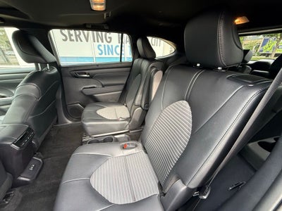 2025 Toyota Highlander XSE