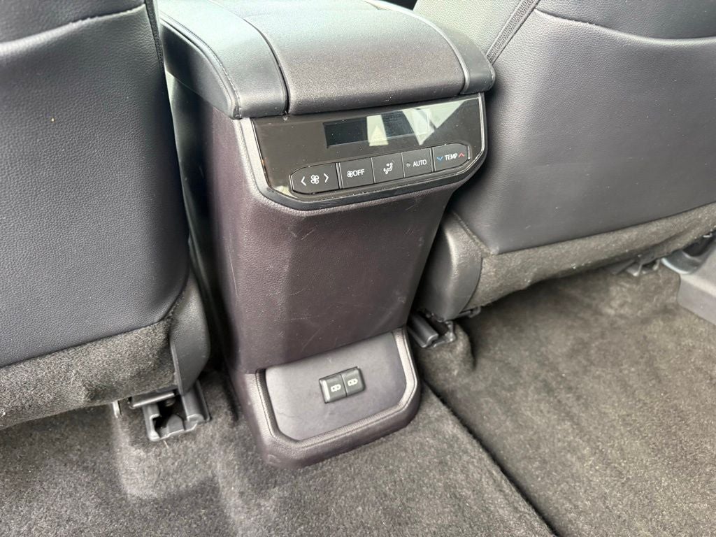 2025 Toyota Highlander XSE