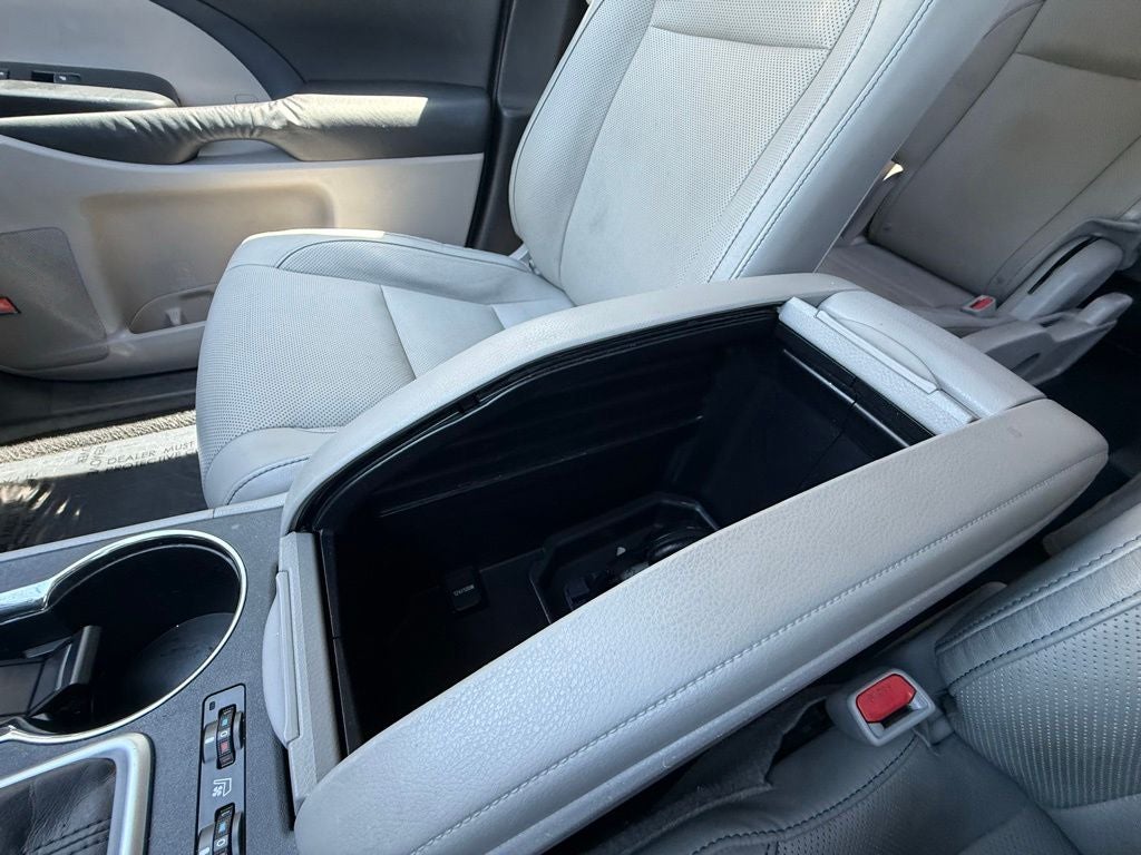 2014 Toyota Highlander Limited