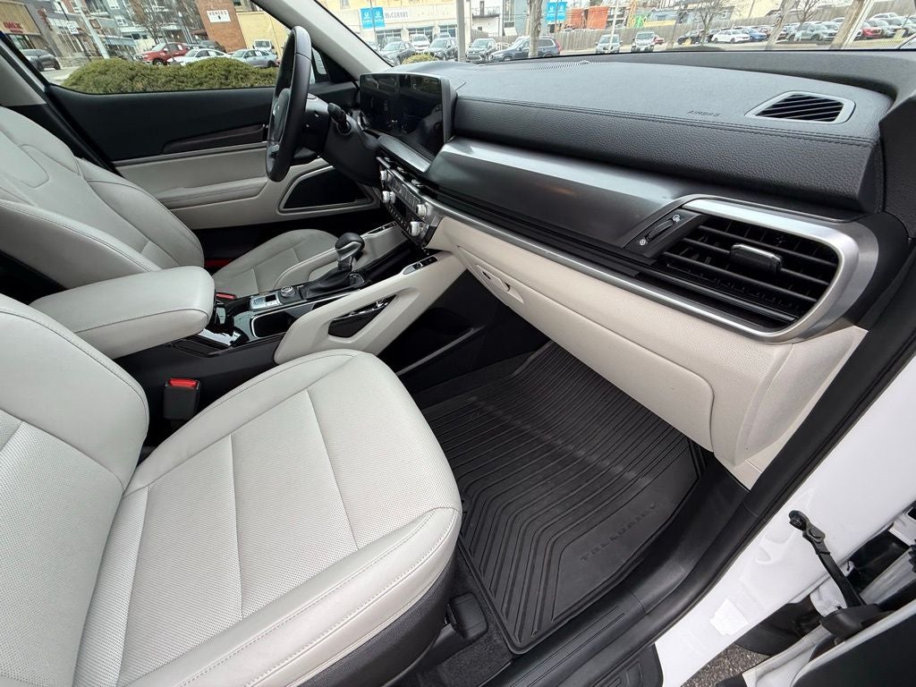 2023 Kia Telluride S