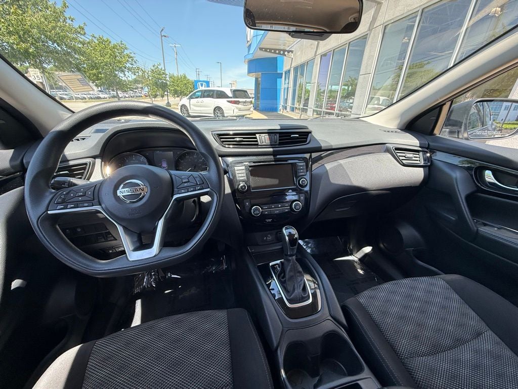 2020 Nissan Rogue Sport SV