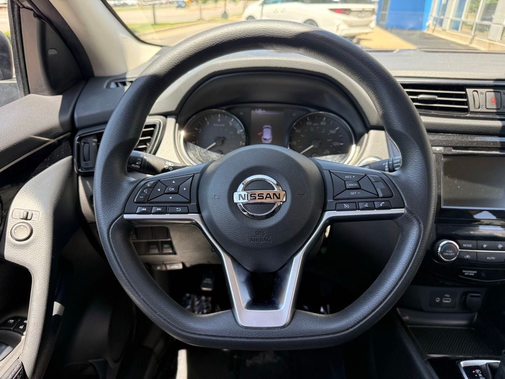 2020 Nissan Rogue Sport SV