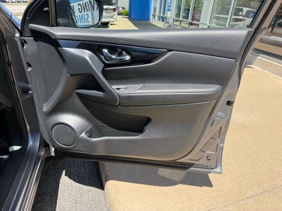 2020 Nissan Rogue Sport SV