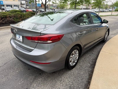 2017 Hyundai Elantra SE