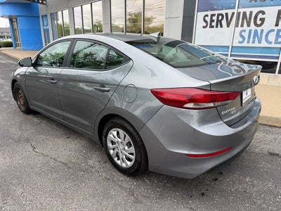 2017 Hyundai Elantra SE