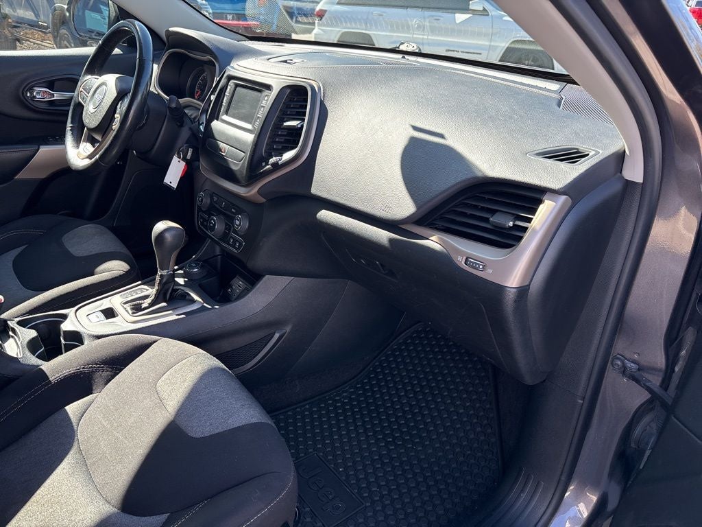 2018 Jeep Cherokee Latitude